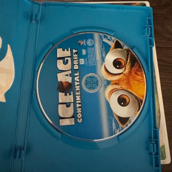 Ice Age DVD Collection - Picture 9 of 9